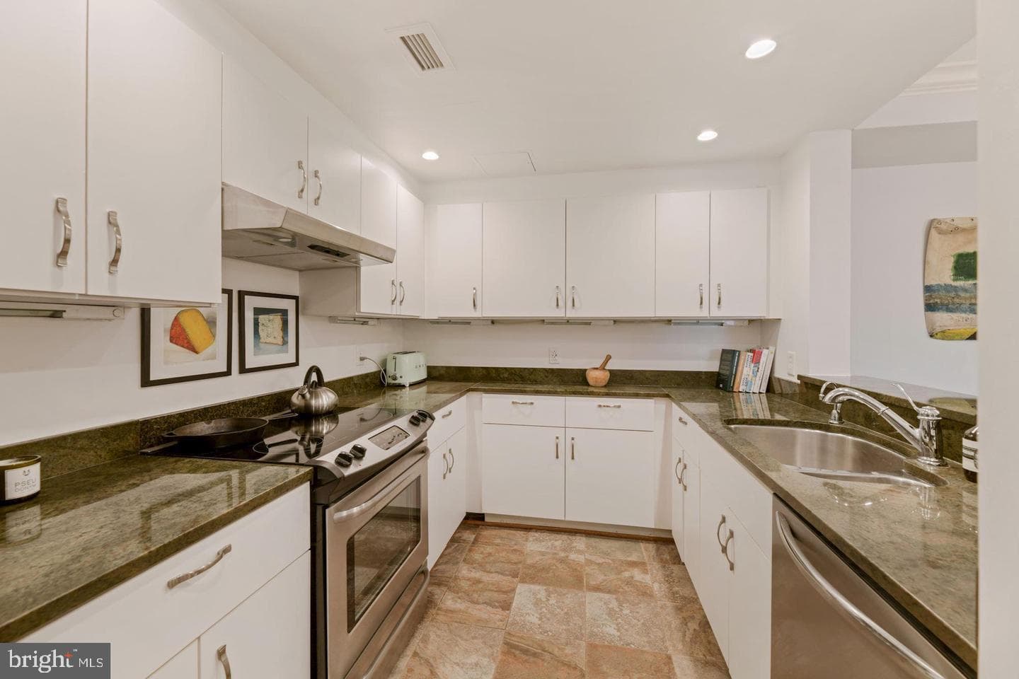 2301 N Street NW #717 photo 12