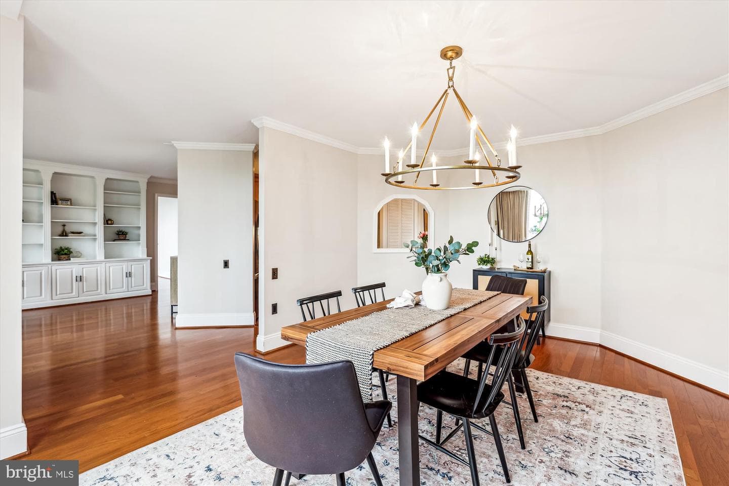 955 26th Street NW #512 photo 9