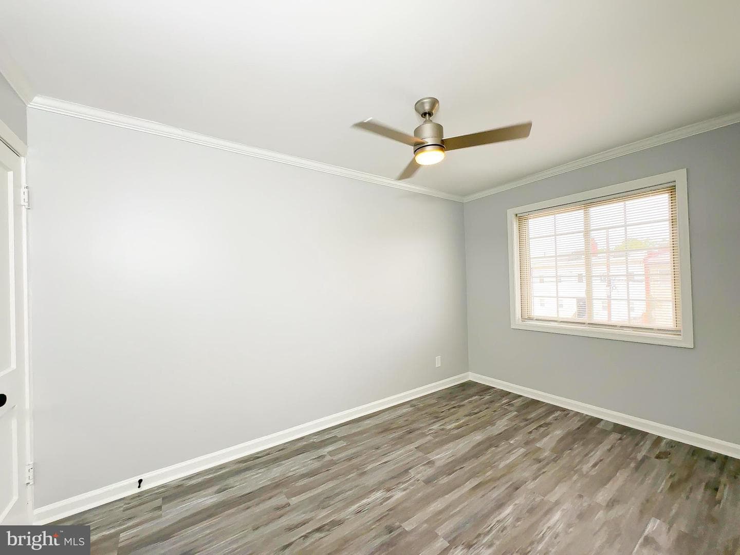 130 36th Street NE photo 17
