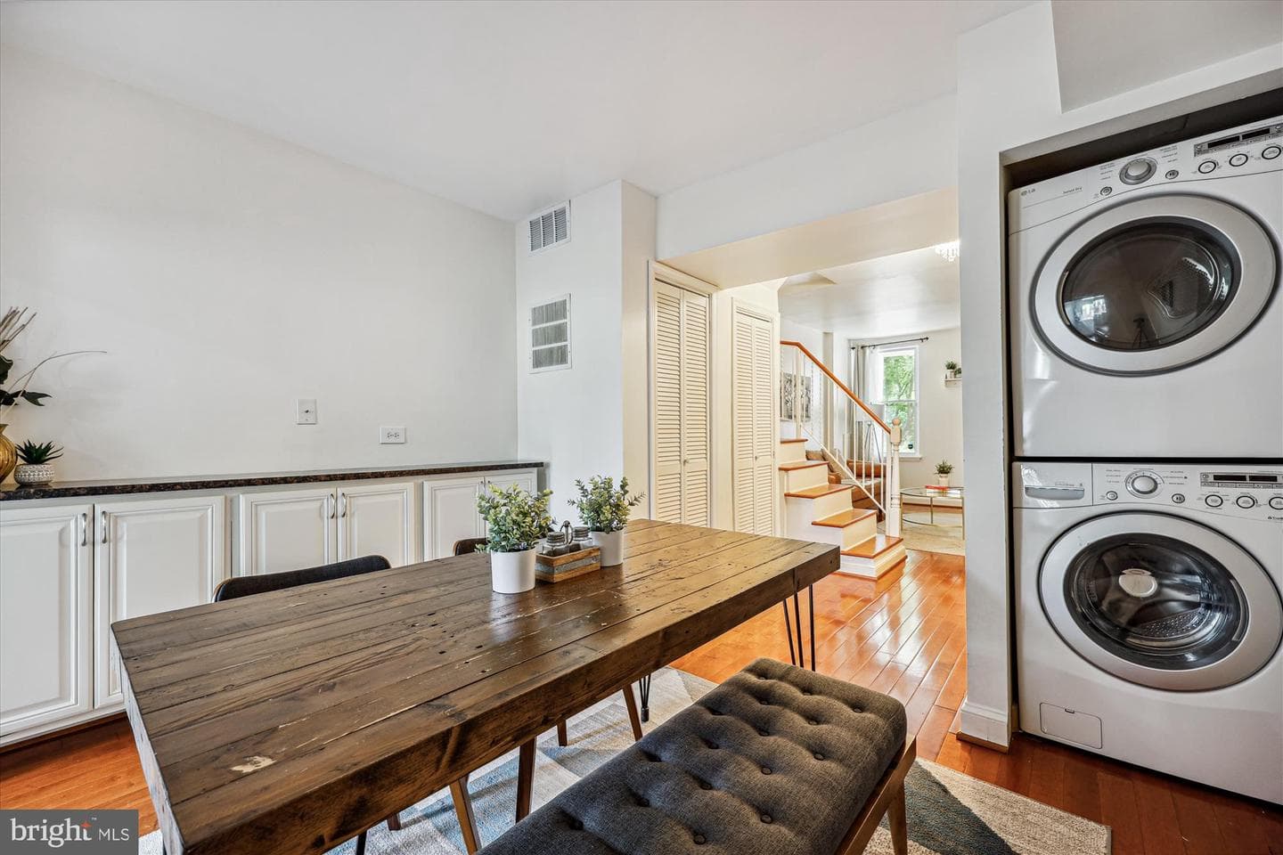 825 Euclid Street NW photo 11