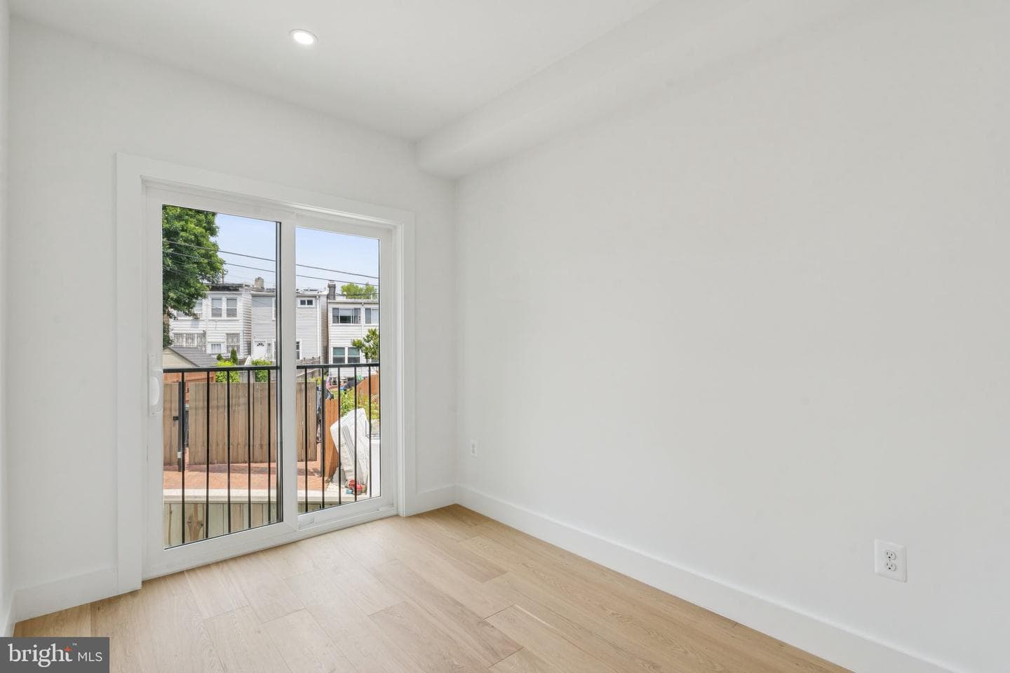 636 Edgewood Street NE #b photo 17