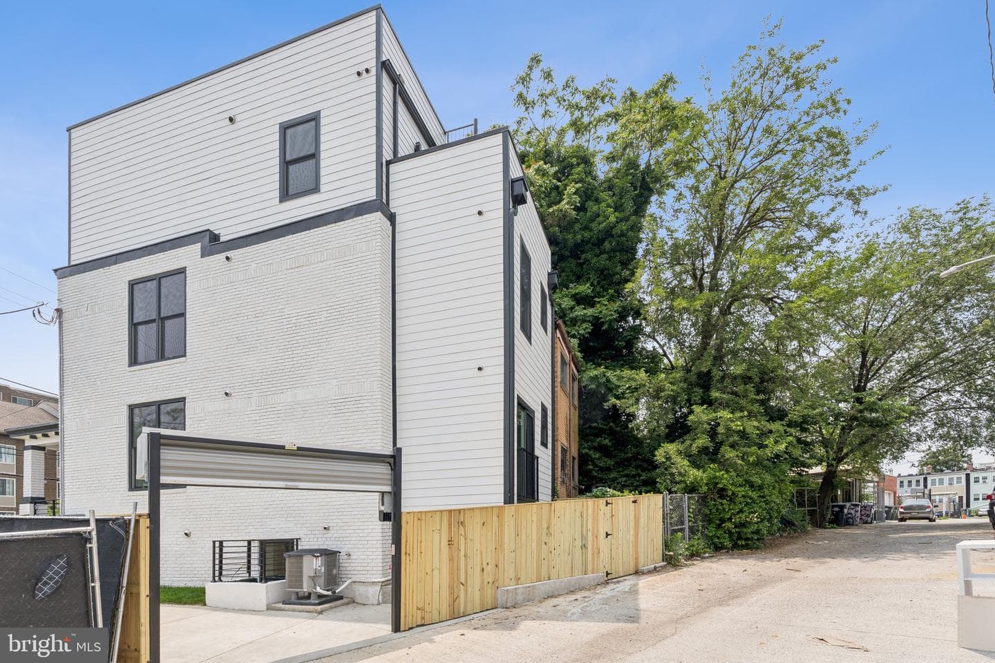 636 Edgewood Street NE #b photo 21