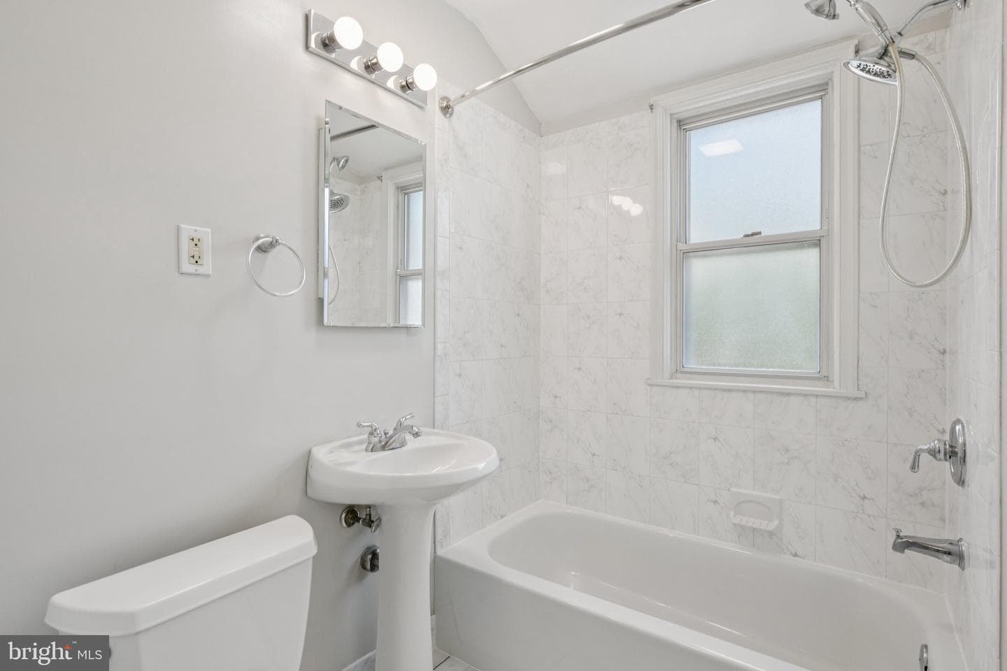 4932 11th Street NE photo 18