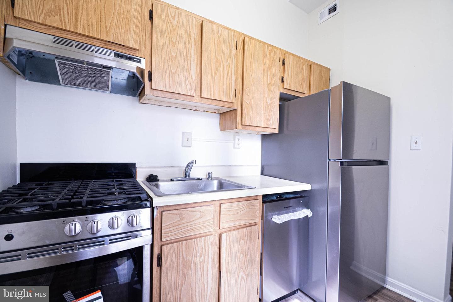1669 Columbia Road NW #109 photo 17