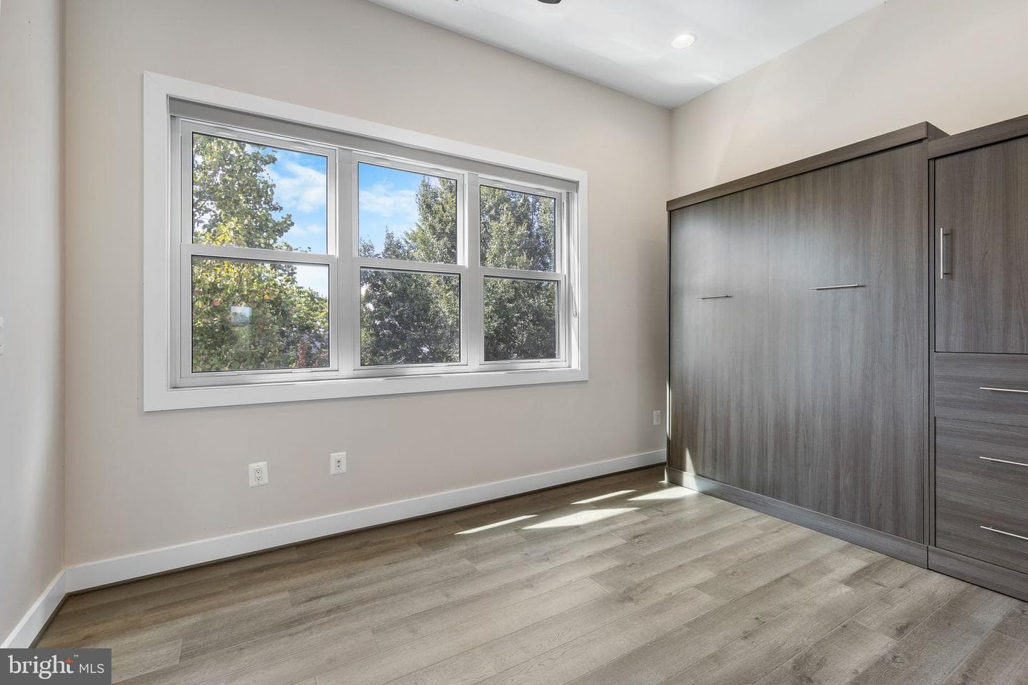 1417 Staples Street NE #201 photo 24
