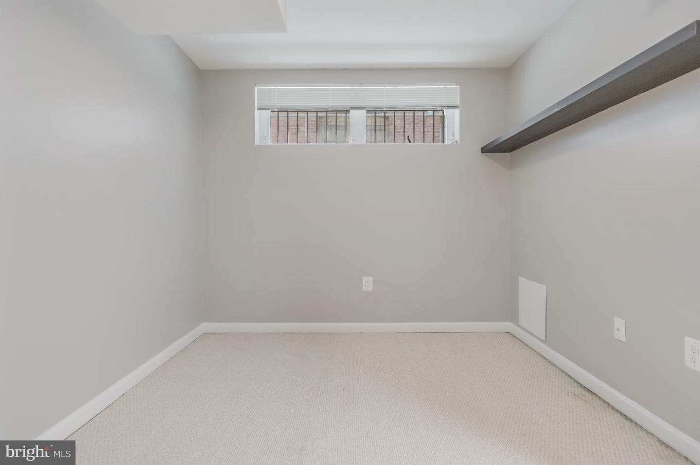 1458 Columbia Road NW #109 photo 32