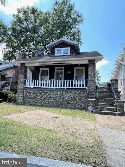 3002 South Dakota Avenue NE photo 1