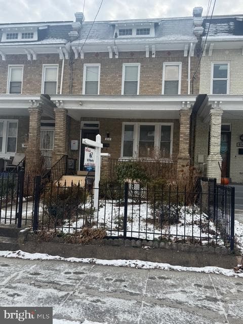 812 Emerson Street NW photo 24