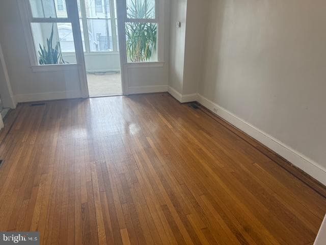 812 Emerson Street NW photo 6