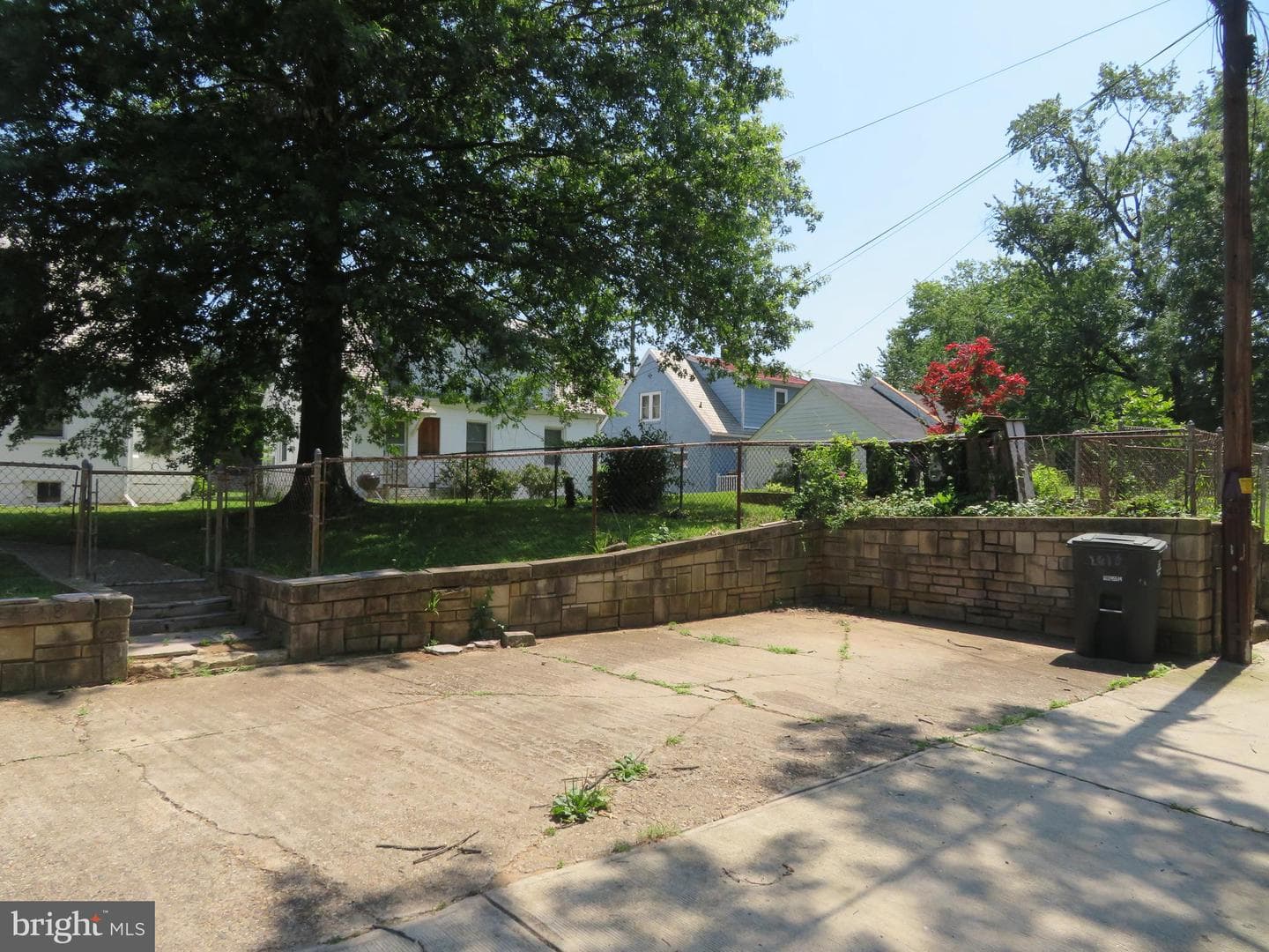 2418 South Dakota Avenue NE photo 44