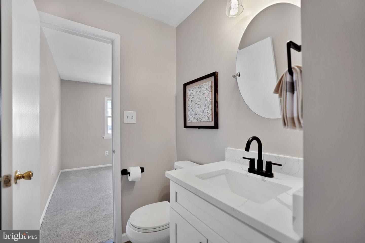 1807 Valley Terrace SE photo 11