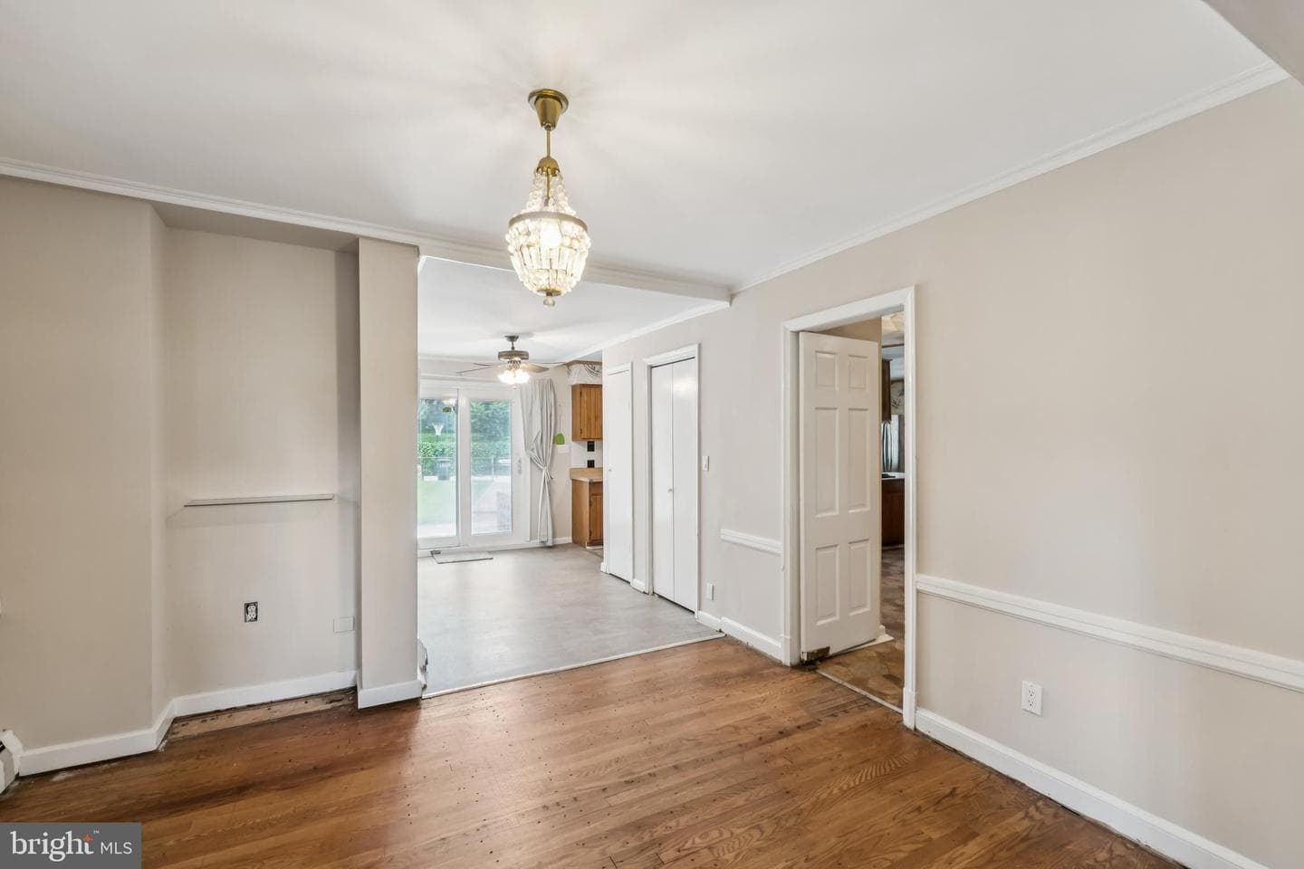 1626 Varnum Place NE photo 12