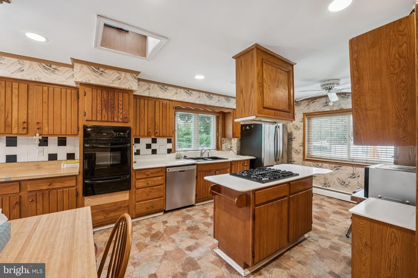 1626 Varnum Place NE photo 18