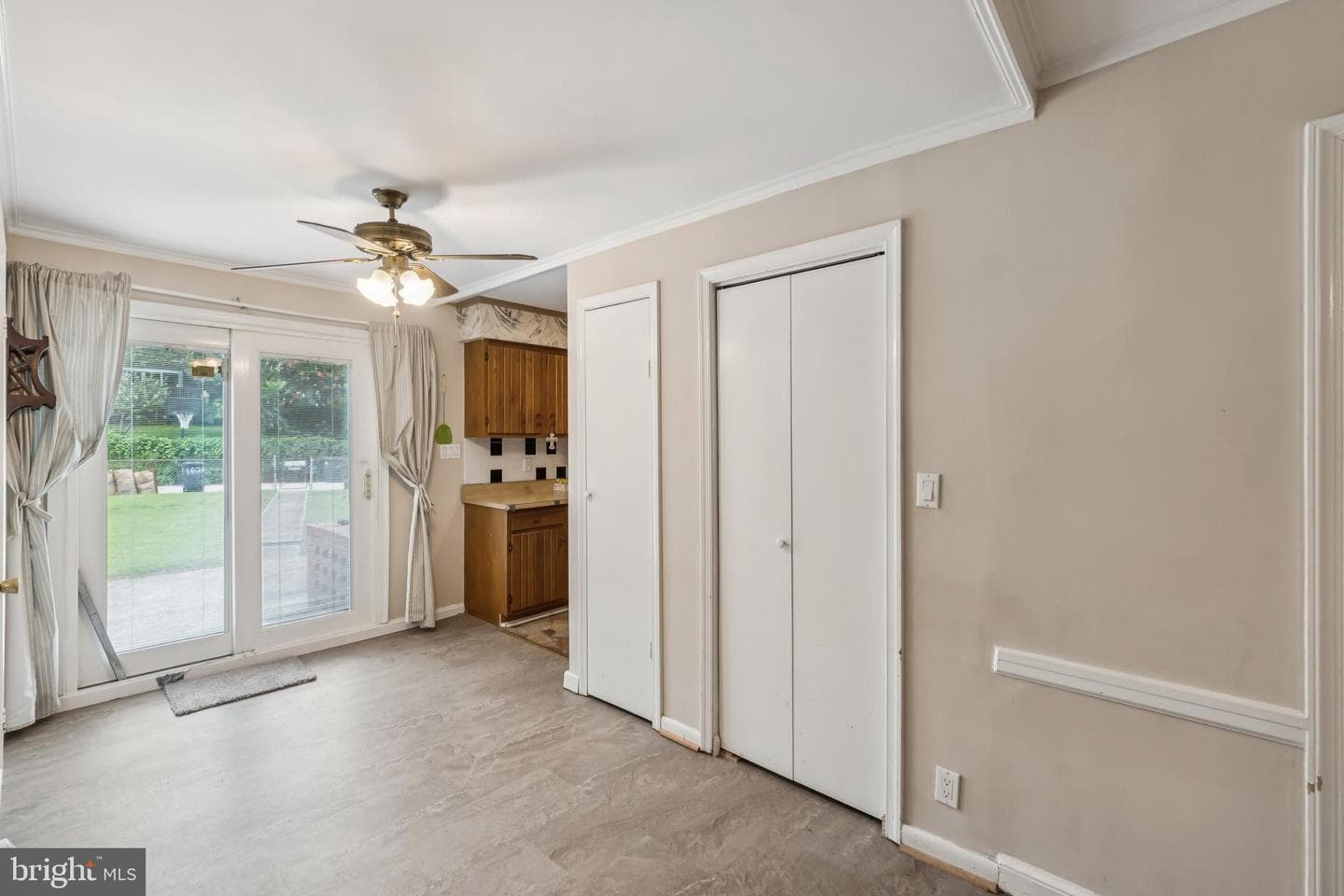 1626 Varnum Place NE photo 9