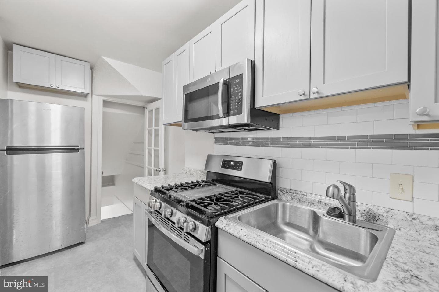 1119 Branch Avenue SE photo 9