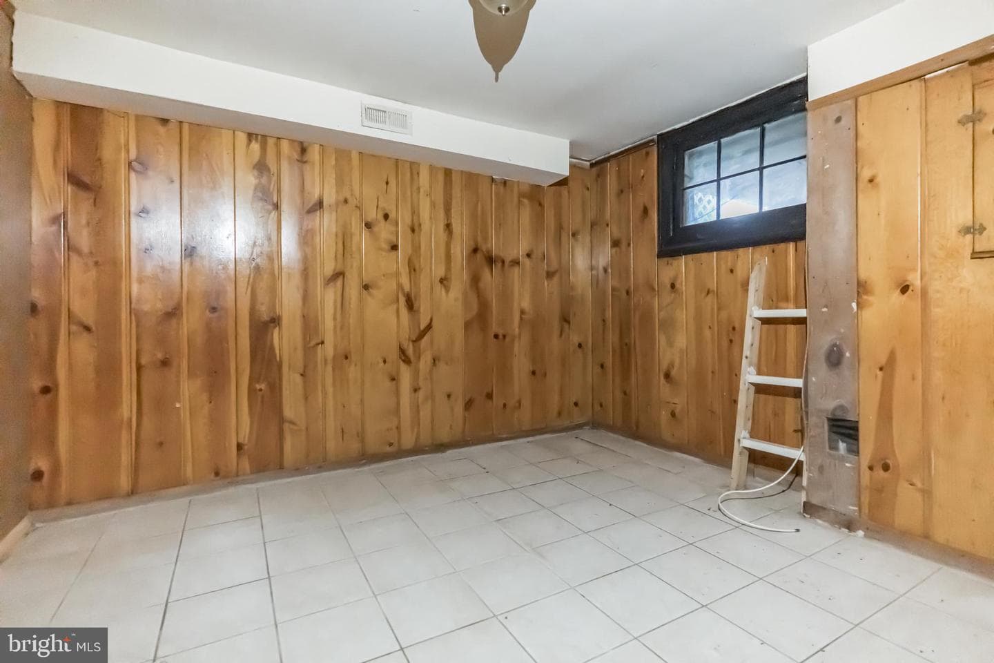 133 Longfellow Street NW photo 10