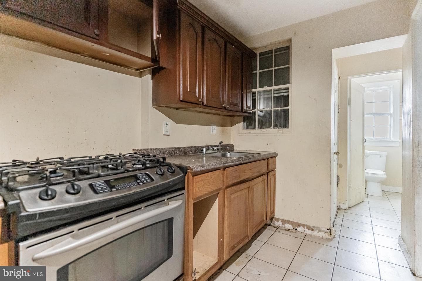 133 Longfellow Street NW photo 6