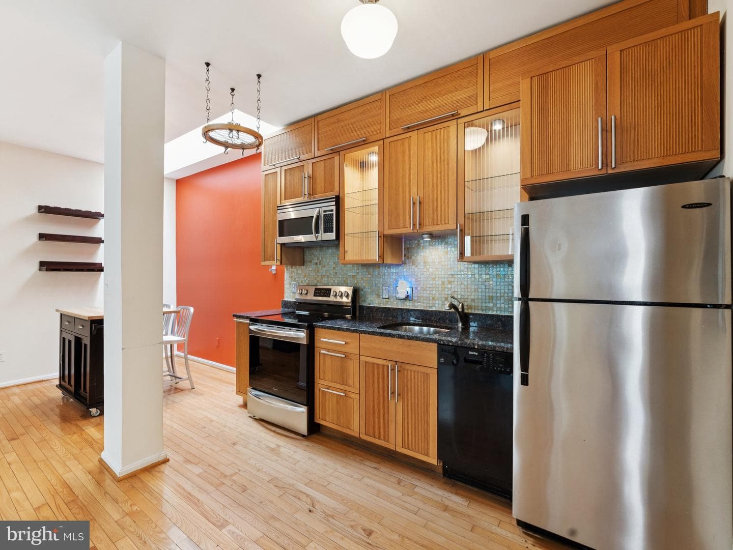 1843 Mintwood Place NW #203 photo 3