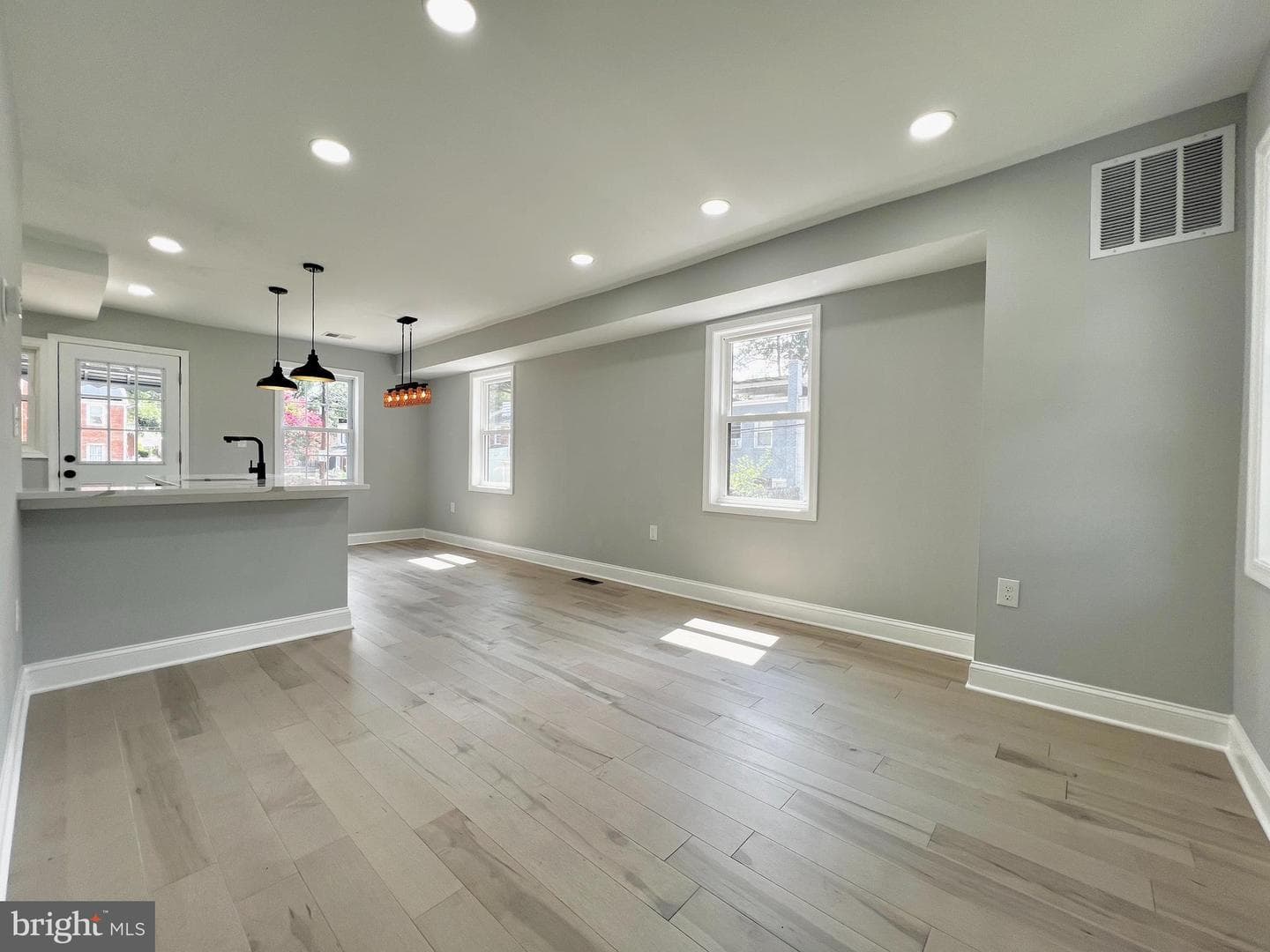 3486 23rd Street SE photo 3