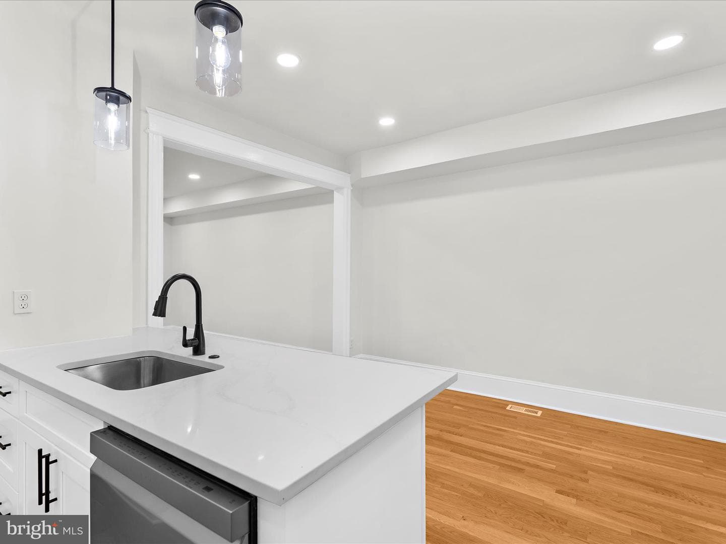 917 Decatur Street NW photo 14