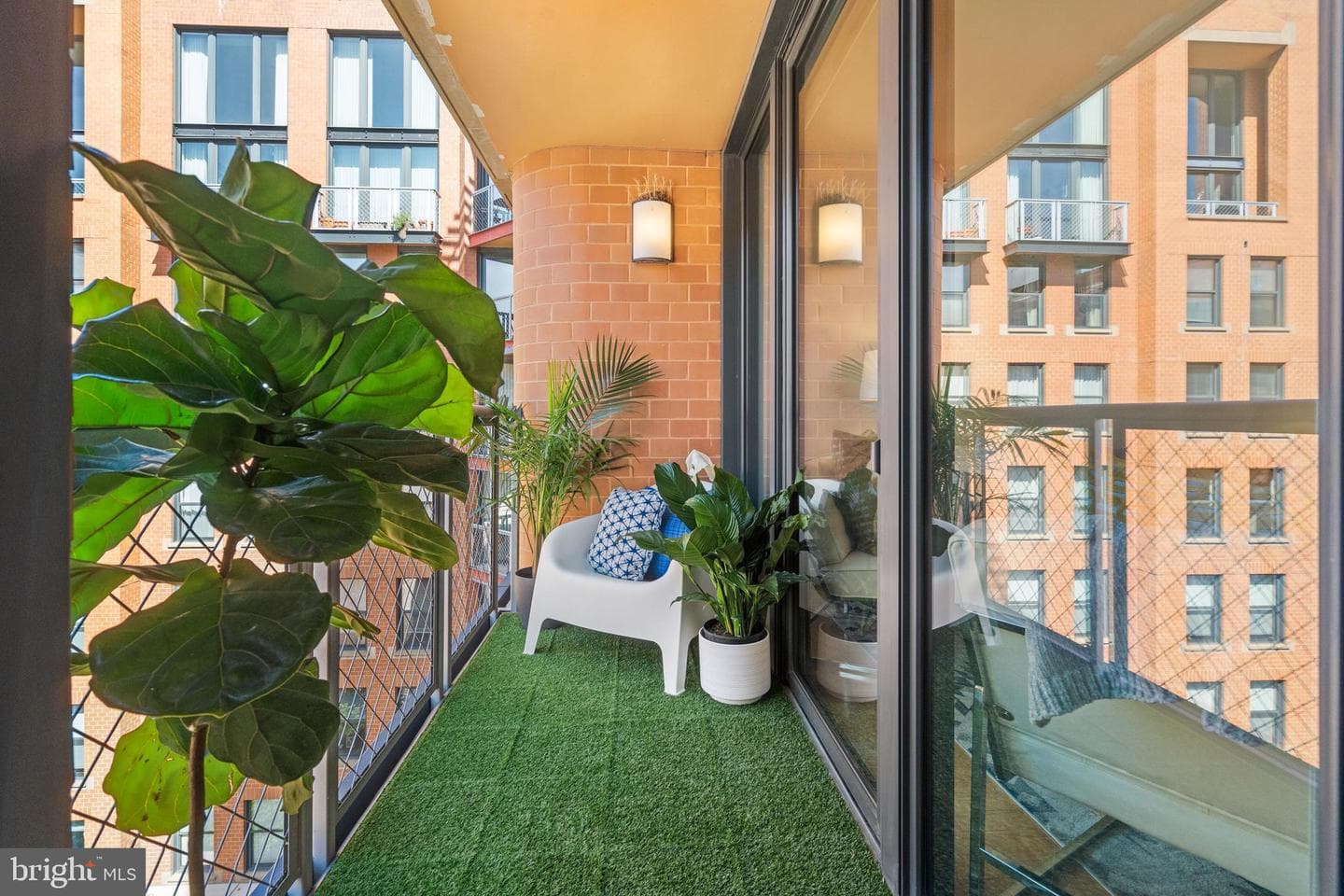 631 D Street NW #936 photo 3