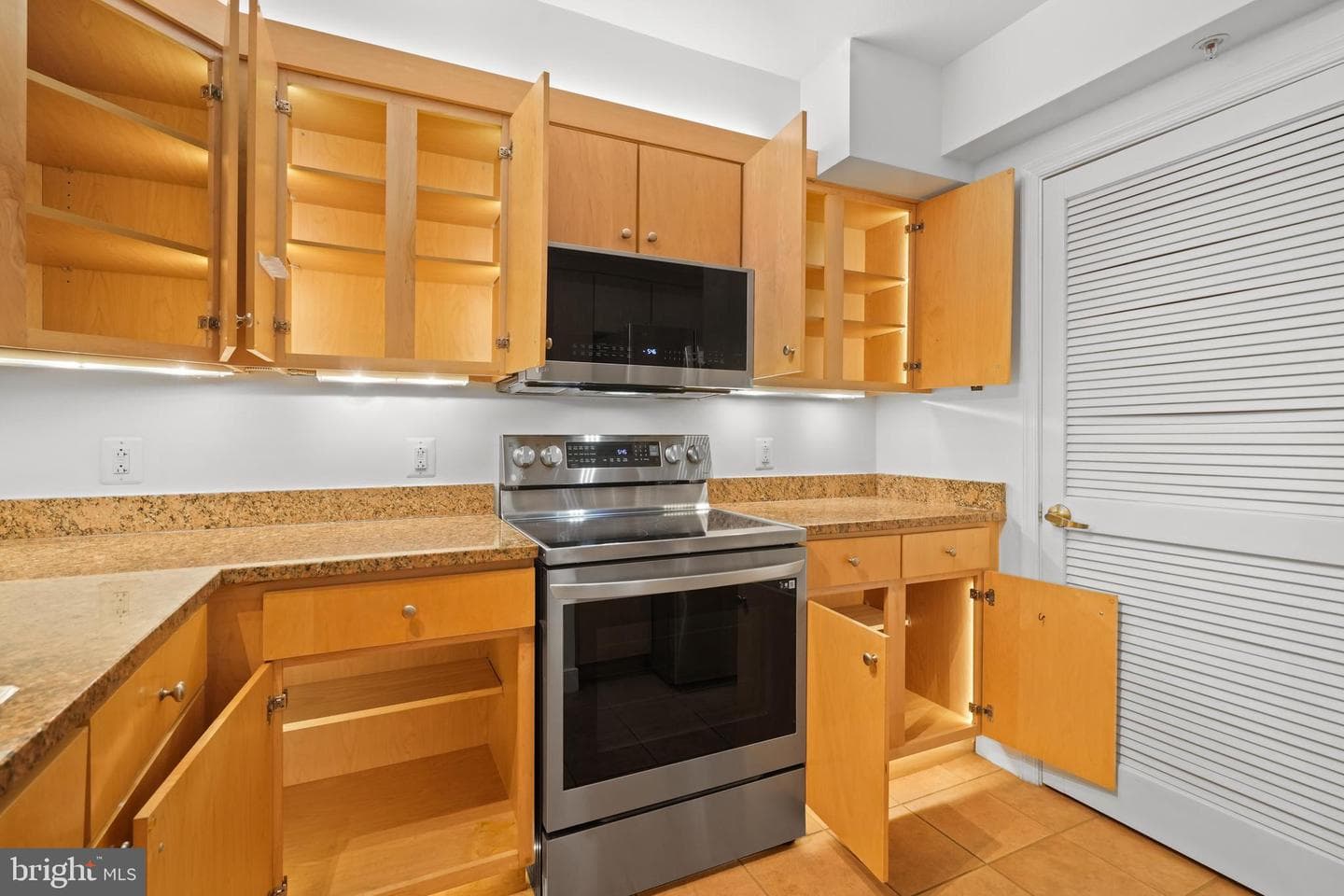 631 D Street NW #936 photo 60