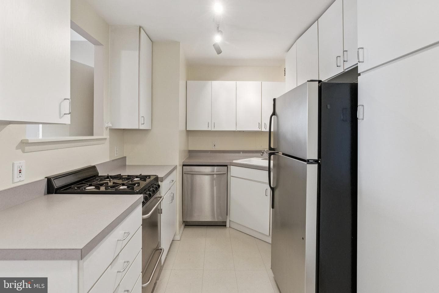 2800 Wisconsin Avenue NW #307 photo 4