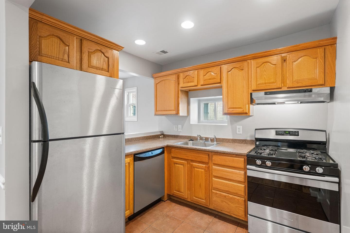 5126 Call Place SE photo 17