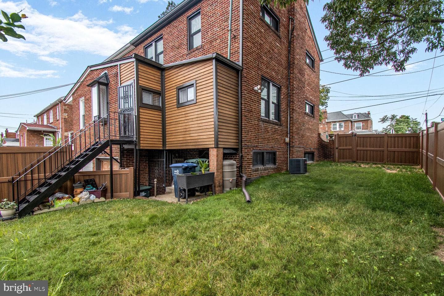 621 Quackenbos Street NW photo 31