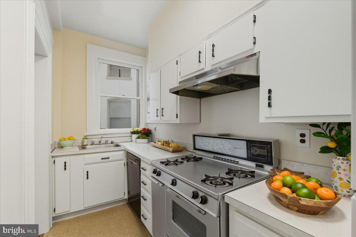 2126 Connecticut Avenue NW #28 photo 14