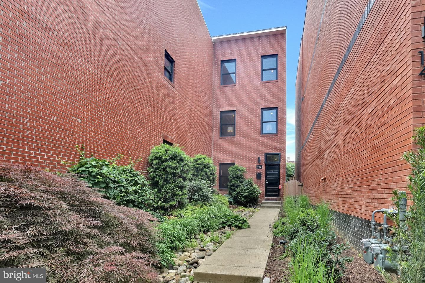 1412 5th Street NW #301 photo 3