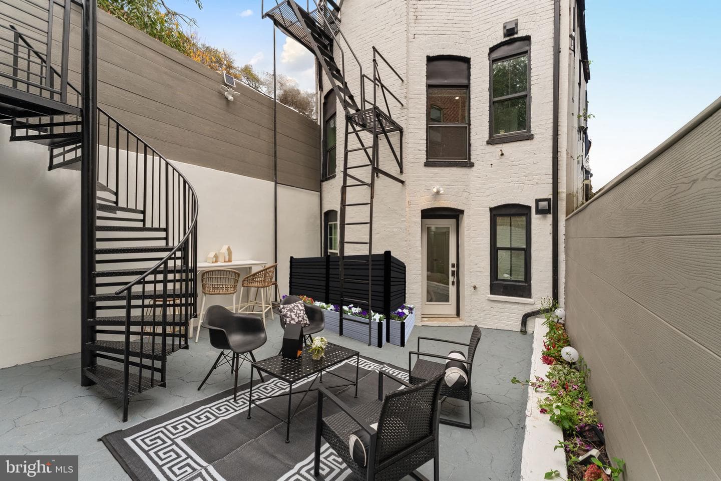 1312 Fairmont Street NW photo 30