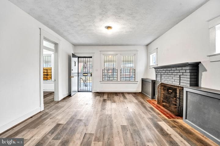 1444 T Street SE photo 3