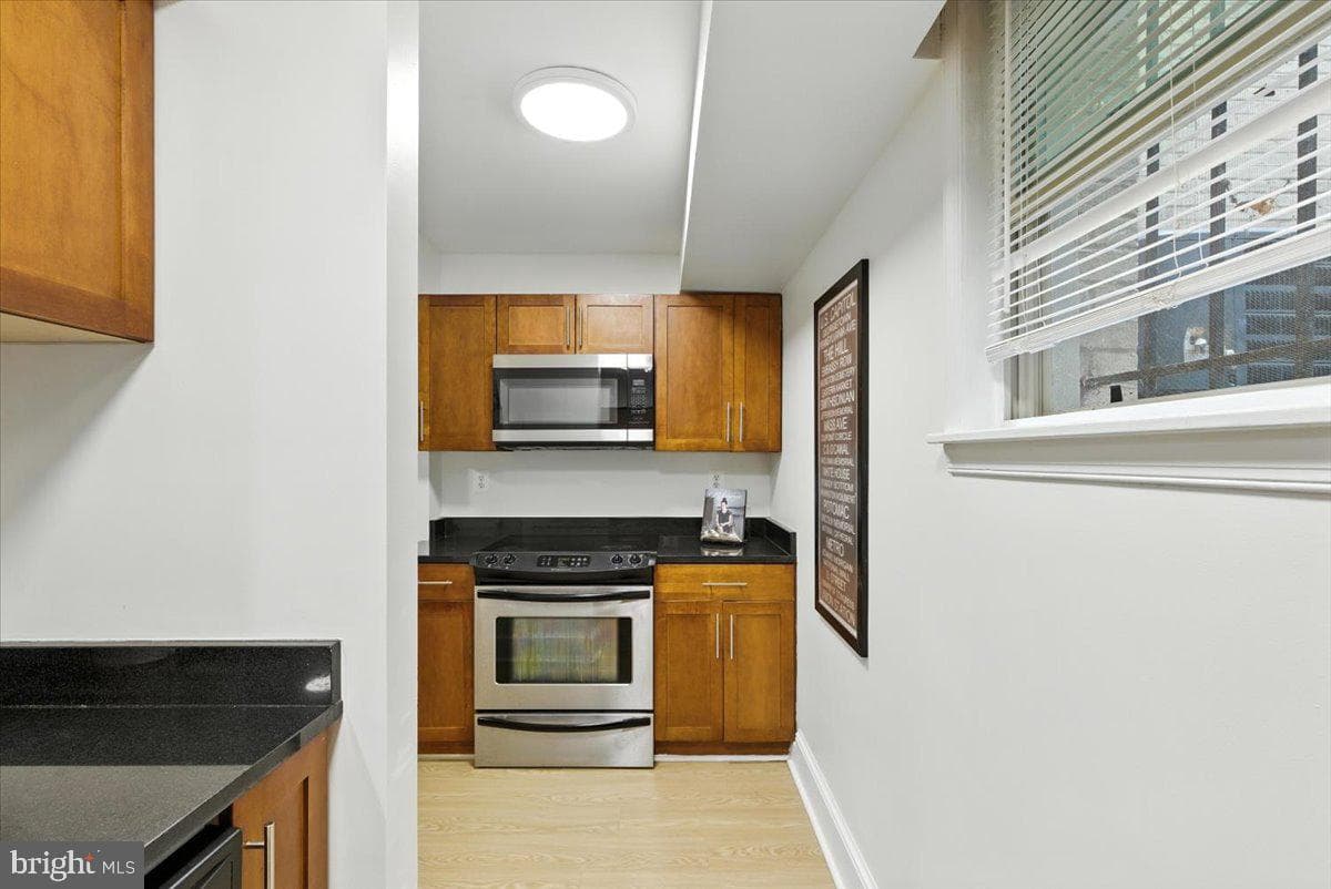 1367 K Street SE #b photo 13