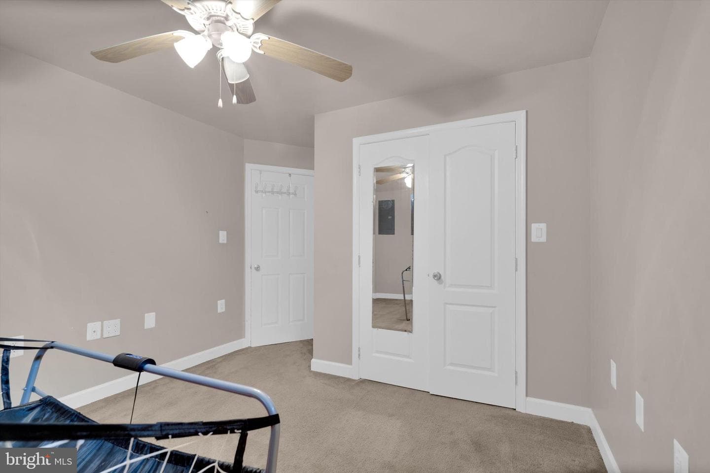 728 49th Street NE photo 25