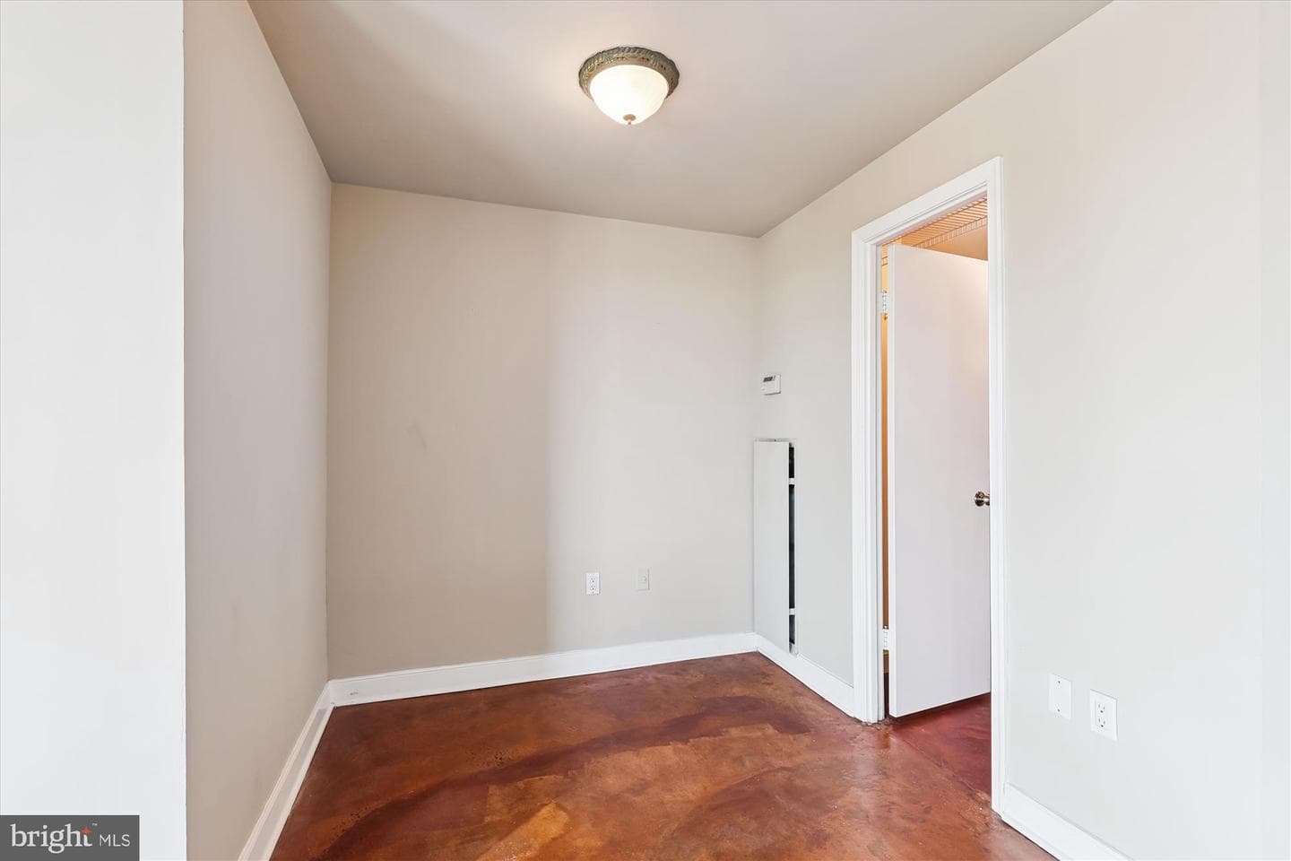 955 26th Street NW #803 photo 27