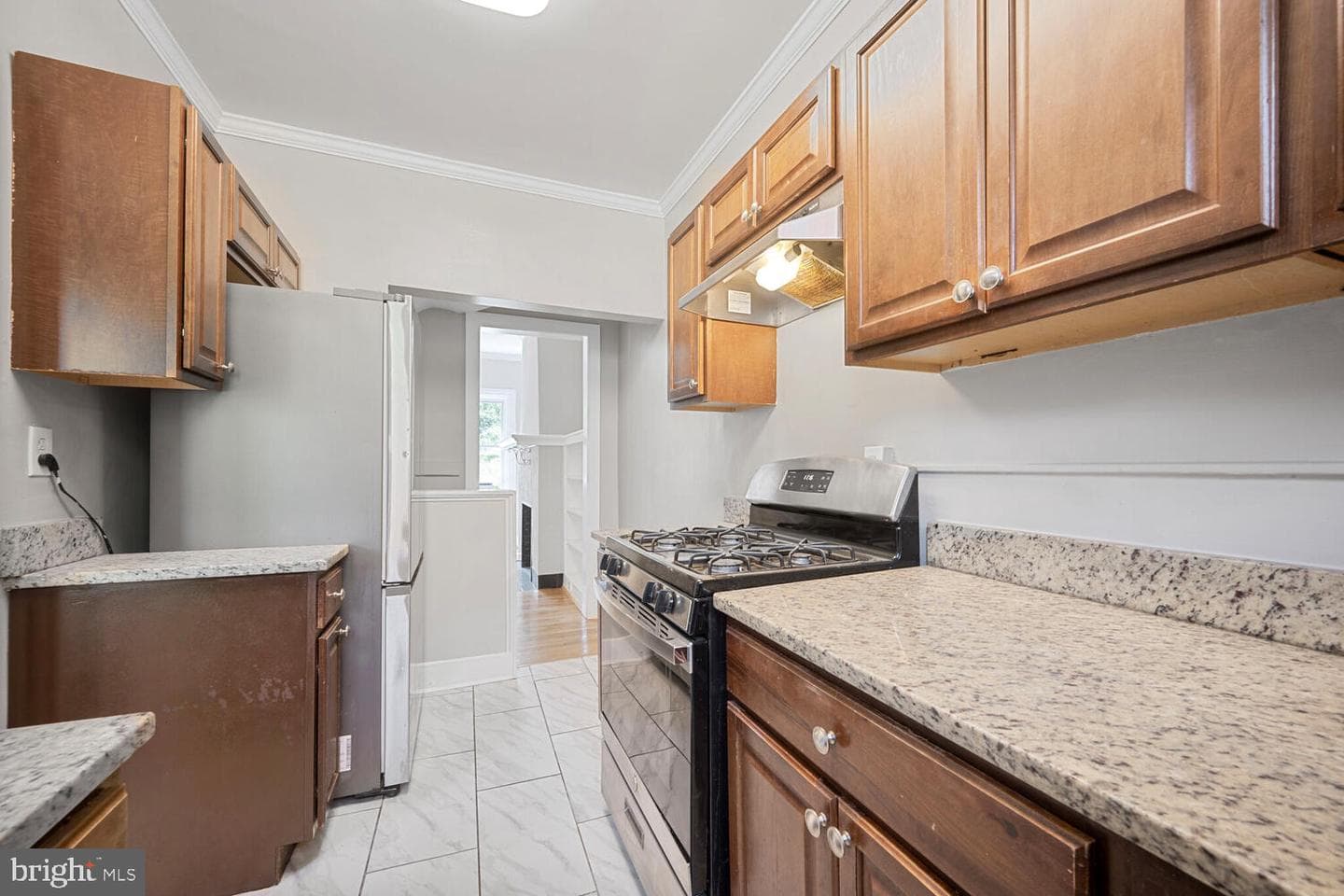 1355 Kennedy Street NW photo 9