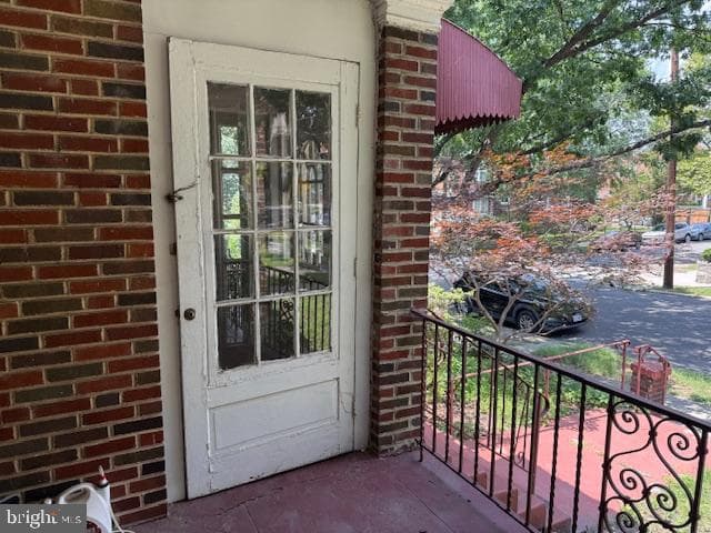 118 Longfellow Street NW photo 5