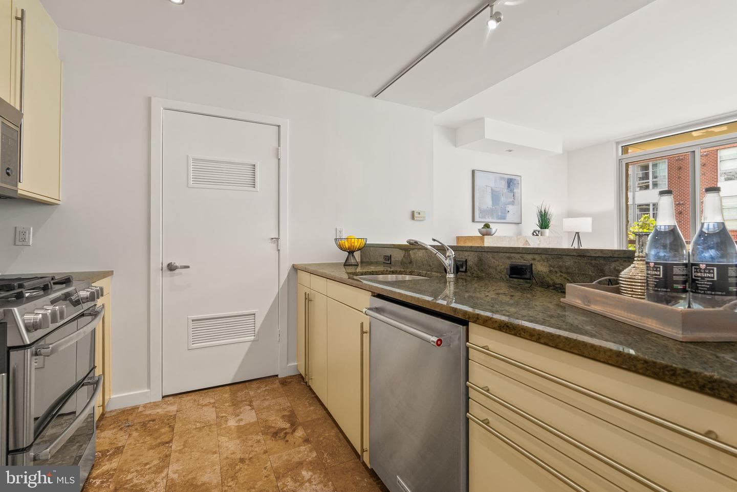 1300 13th Street NW #408 photo 23