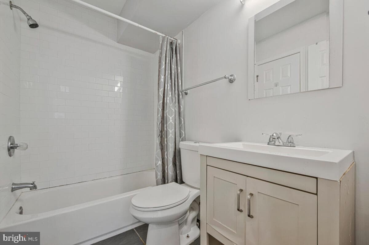 5318 Jay Street NE photo 27