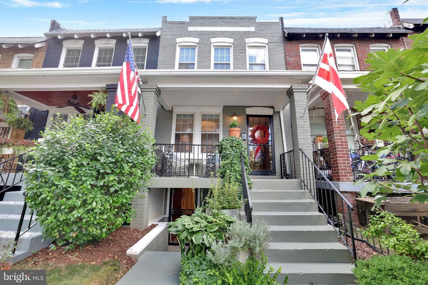 534 24th Street NE photo 1