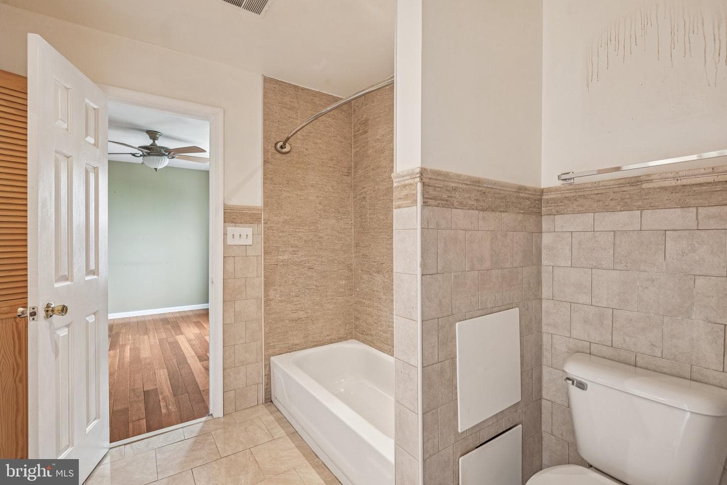 1844 Bryant Street NE photo 18