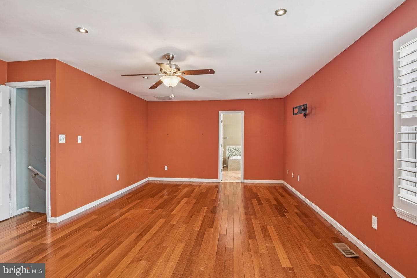1844 Bryant Street NE photo 23