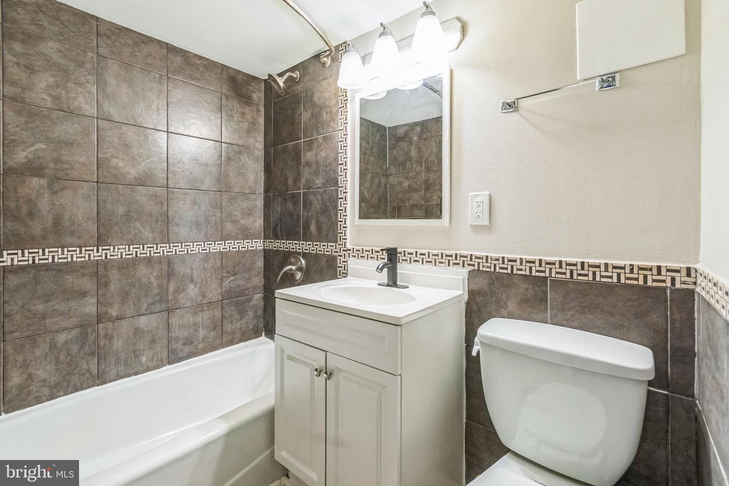 4120 14th Street NW #b2 photo 5