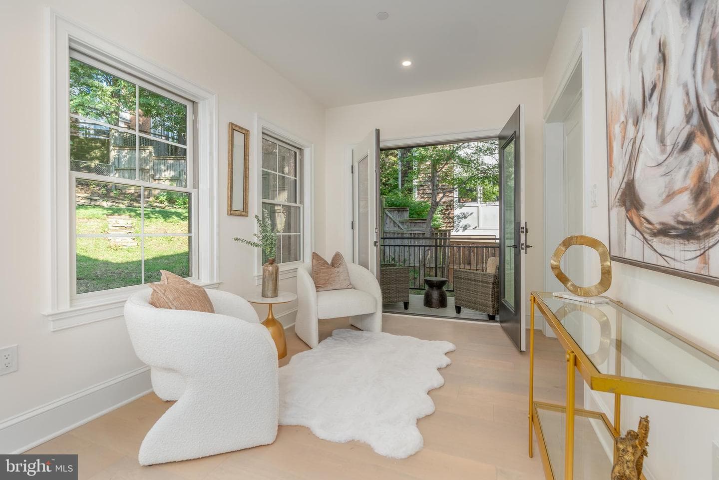 5631 Macarthur Boulevard NW photo 16