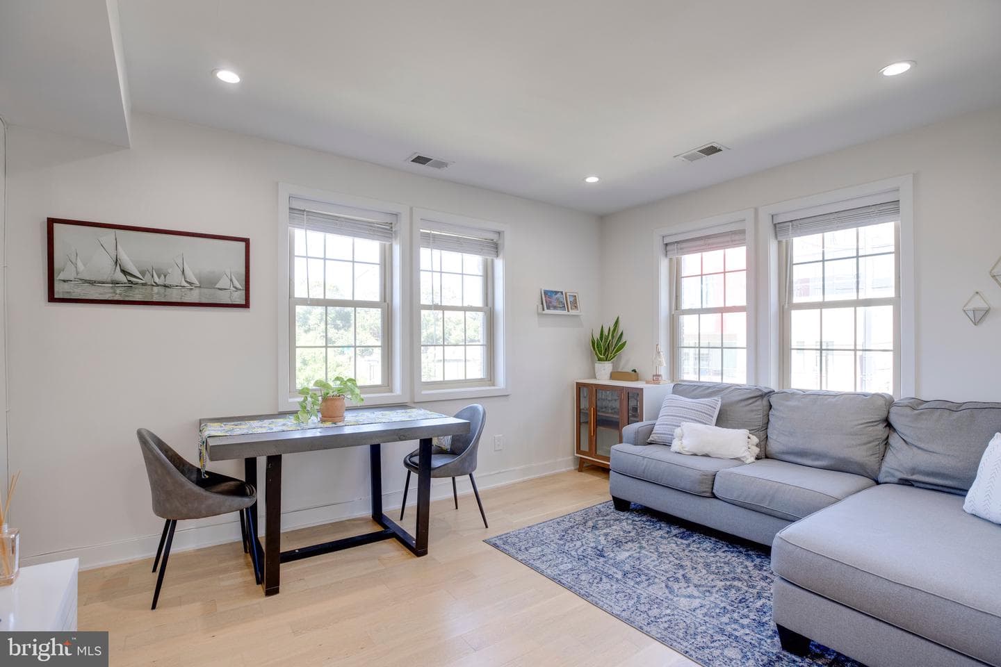 2625 3rd Street NE #203 photo 8