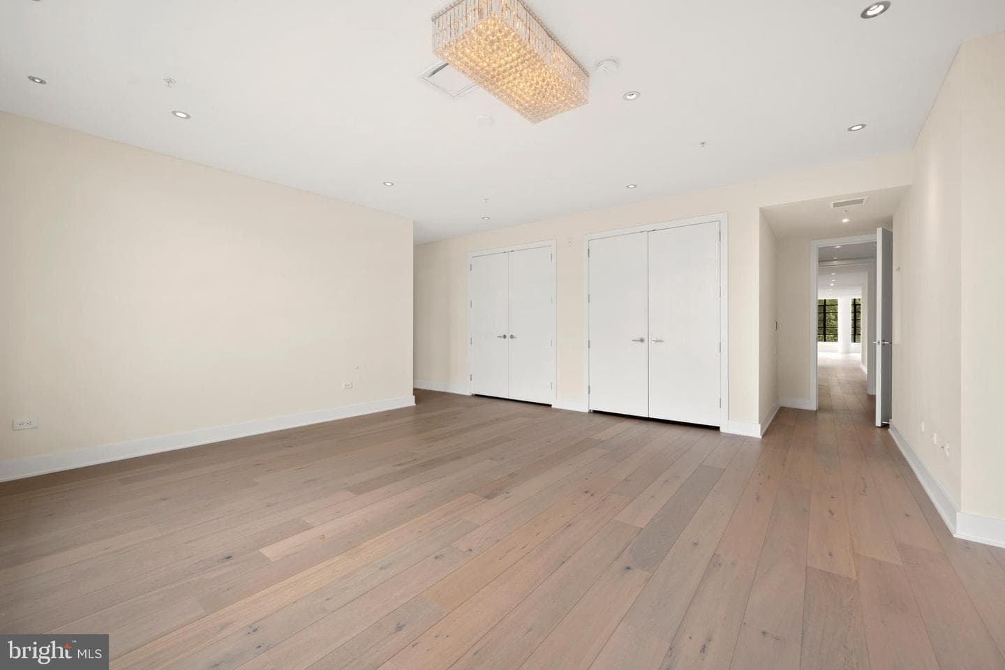 1055 Wisconsin Avenue NW #4e photo 25