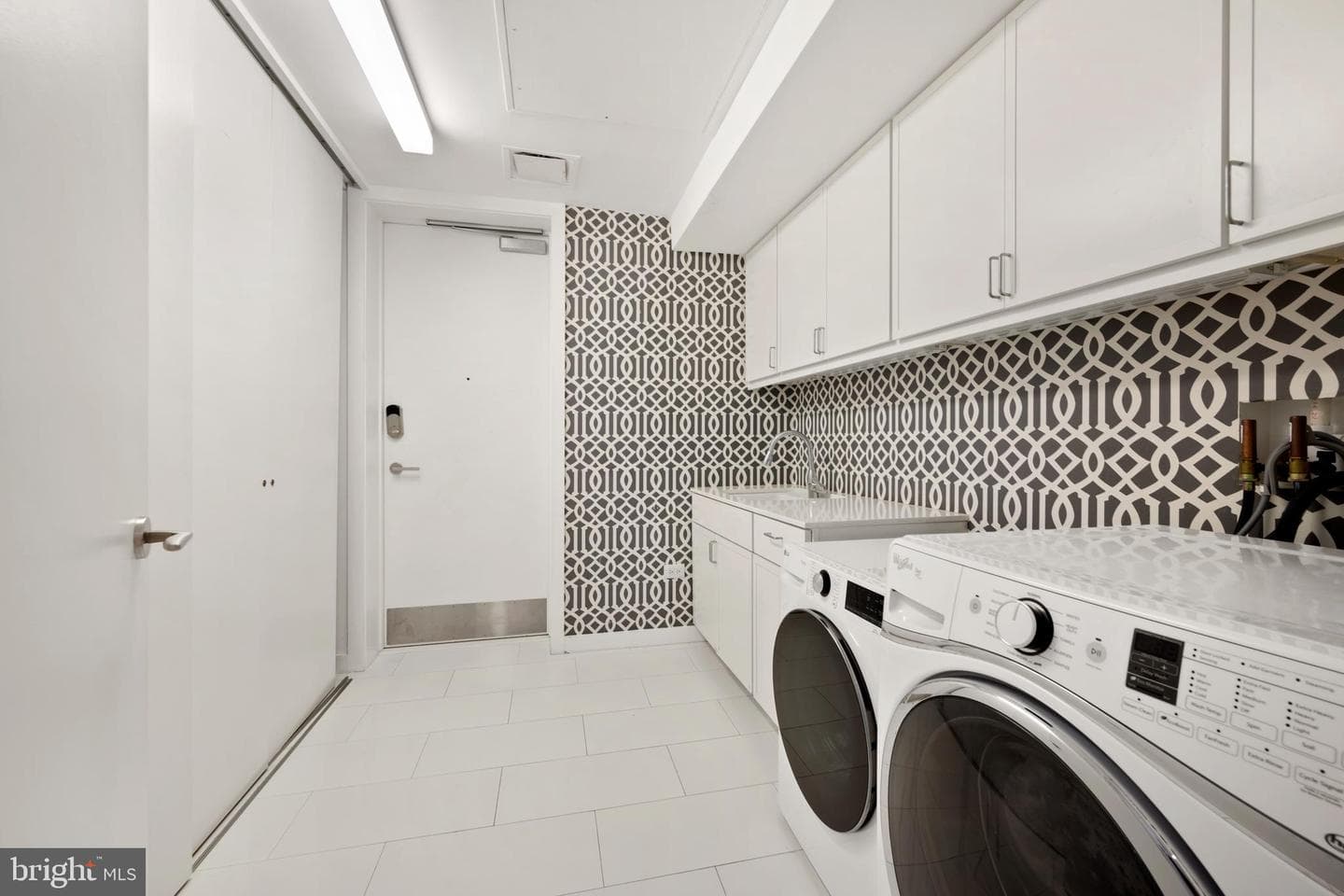 1055 Wisconsin Avenue NW #4e photo 48