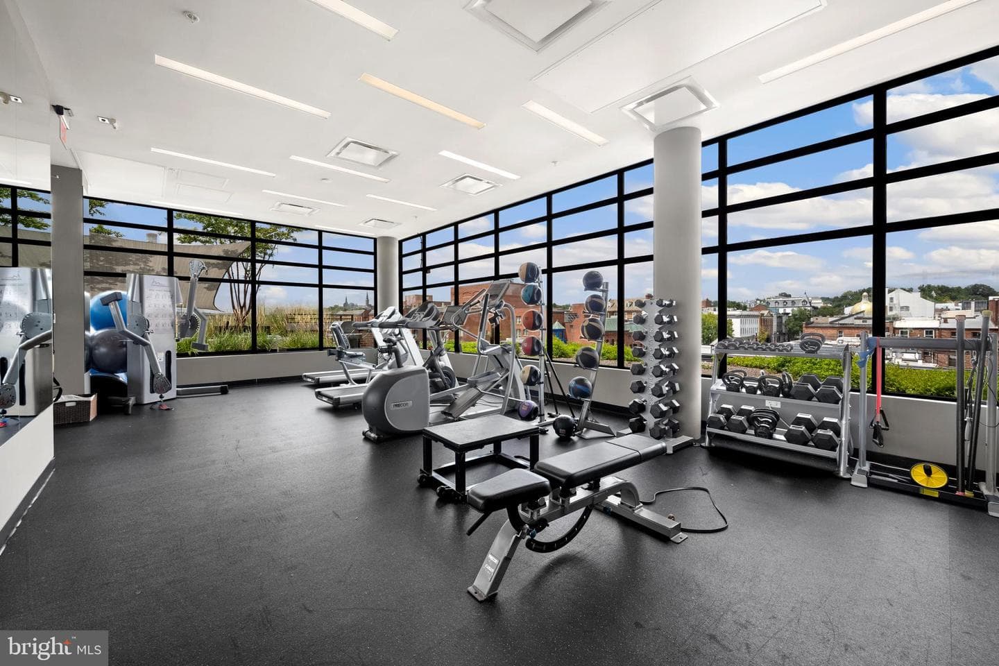 1055 Wisconsin Avenue NW #4e photo 51