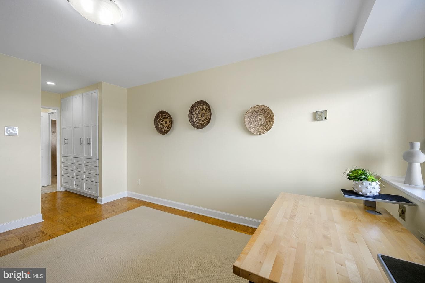 730 24th Street NW #906/907 photo 23